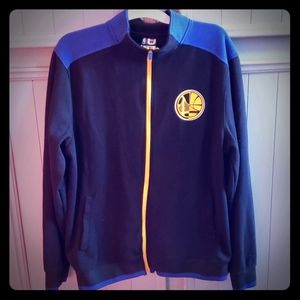 Warriors zip up
